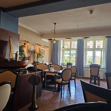 Hotel Am Markt & Brauhaus Stadtkrug Ueckermünde Εξωτερικό φωτογραφία